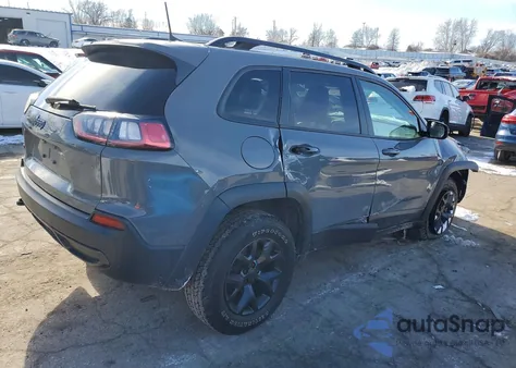 2020 Jeep Cherokee Latitude z USA, uszkodzony, nr VIN 1C4PJMCX6LD615841
